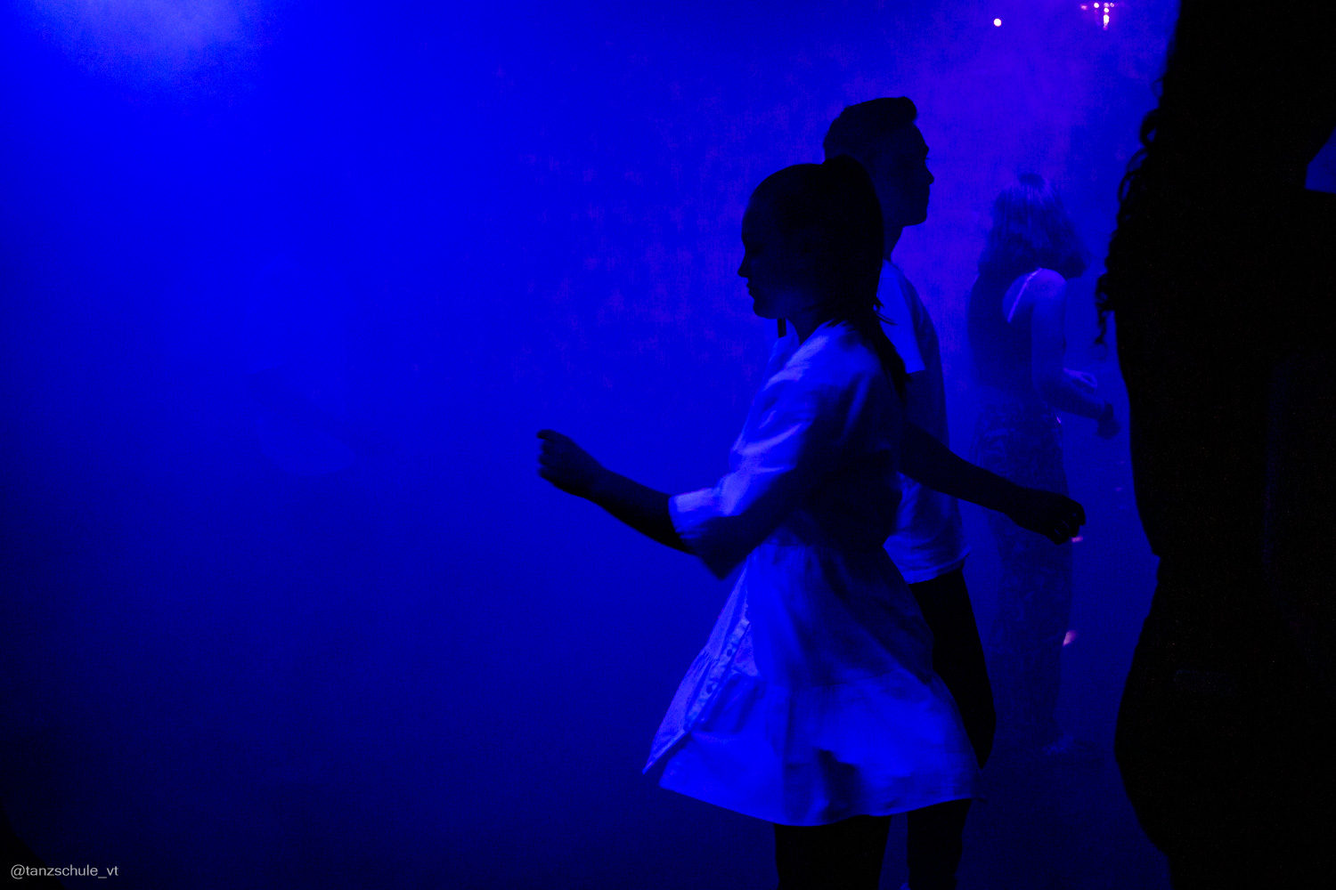 20230318 Black and White Tanzparty 3534